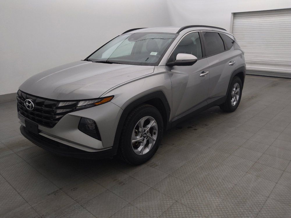 Used 2023 Hyundai Tucson SEL FWD image 2
