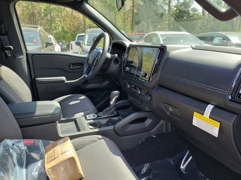 New 2026 Nissan Frontier SV w/ SV Convenience Package AWD/4WD image 32
