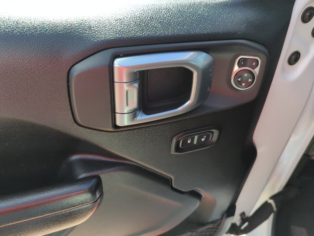 Used 2020 Jeep Wrangler Rubicon AWD/4WD image 18