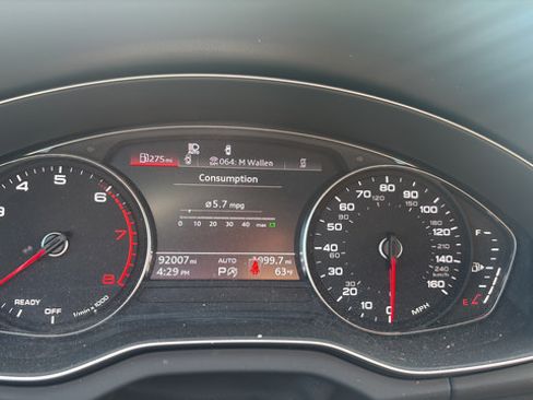 Used 2022 Audi Q5 2.0T Premium w/ Convenience Package AWD/4WD image 10