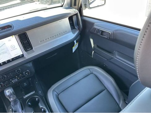 New 2025 Ford Bronco Outer Banks image 14