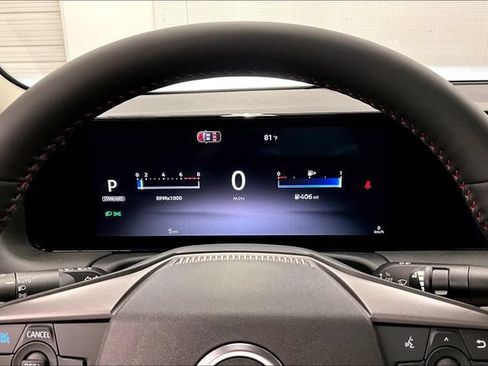 New 2026 Nissan Sentra SR w/ SR Premium Package FWD image 26