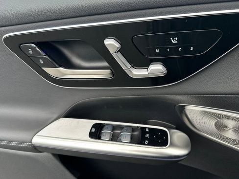 New 2026 Mercedes-Benz GLC 300 4MATIC image 11