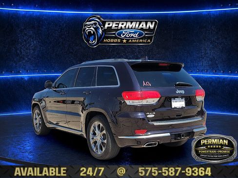Used 2019 Jeep Grand Cherokee Summit AWD/4WD image 3