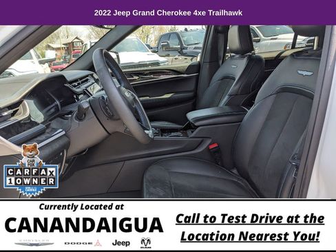 Used 2022 Jeep Grand Cherokee Trailhawk AWD/4WD image 24