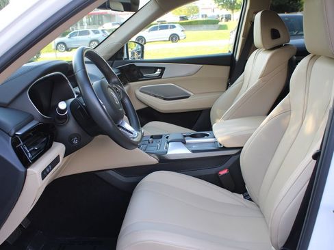 Used 2023 Acura MDX SH-AWD image 11