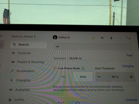 Used 2022 Tesla Model S image 15