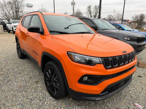 New 2026 Jeep Compass Latitude AWD/4WD image 1