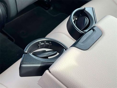 Used 2020 Mercedes-Benz C 300 4MATIC Sedan w/ Premium Package image 12