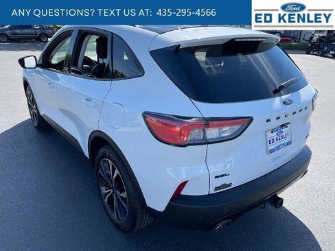 Certified 2022 Ford Escape SEL w/ SEL Stealth AWD Package image 33
