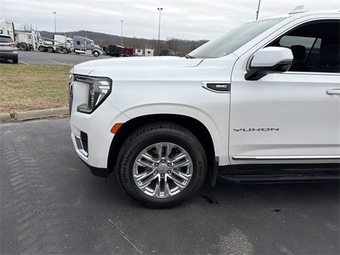 Used 2023 GMC Yukon SLT image 9