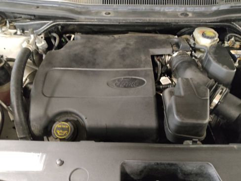 Used 2017 Ford Explorer XLT image 30