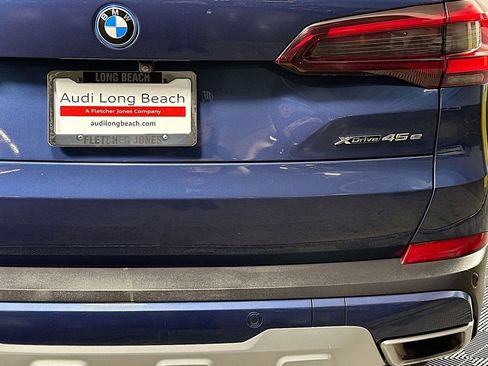 Used 2023 BMW X5 xDrive45e image 17