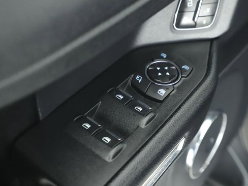 Used 2020 Ford Expedition Max XLT w/ Equipment Group 202A image 10