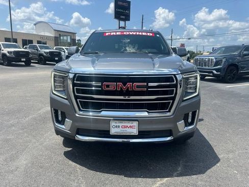 Used 2021 GMC Yukon XL SLT w/ SLT Premium Package AWD/4WD image 7