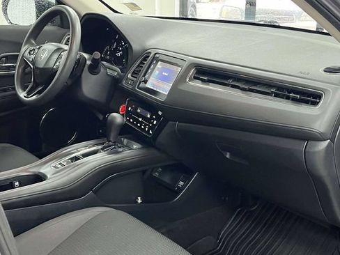 Used 2022 Honda HR-V EX image 27