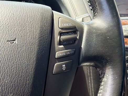 Used 2019 Nissan Armada SV w/ Driver Package RWD image 38