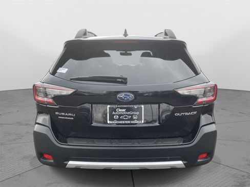 Used 2023 Subaru Outback Limited image 21