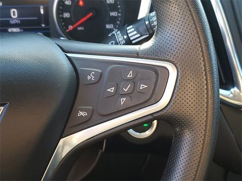 Used 2022 Chevrolet Equinox LT image 13