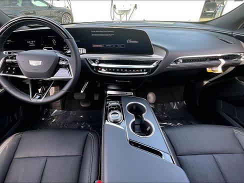 New 2026 Cadillac Lyriq Sport image 7
