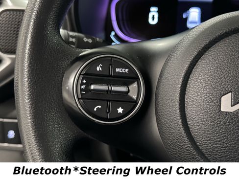 Used 2023 Kia Soul LX w/ Option Group 015 image 7