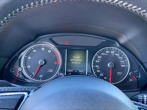 Used 2015 Audi Q5 3.0T Premium Plus w/ Technology Package AWD/4WD image 25