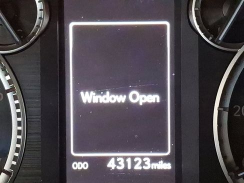 Used 2022 Lexus GX 460 Premium image 22