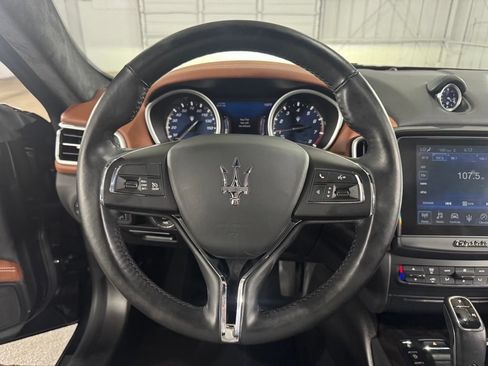 Used 2019 Maserati Ghibli S GranLusso AWD/4WD image 20