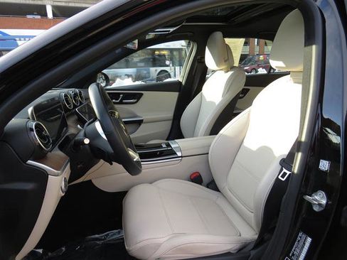 Certified 2022 Mercedes-Benz C 300 C 300 4MATIC image 18