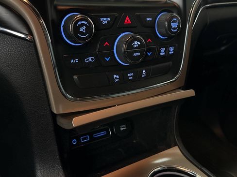 Used 2014 Jeep Grand Cherokee Limited AWD/4WD image 50