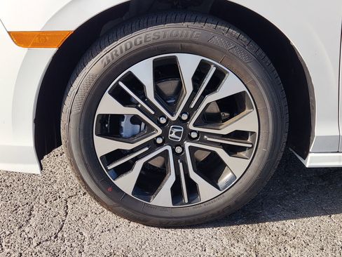 New 2026 Honda Odyssey Elite image 14