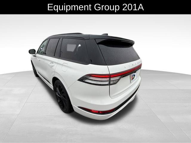 Used 2025 Lincoln Aviator Reserve w/ Equipment Group 201A AWD/4WD image 5