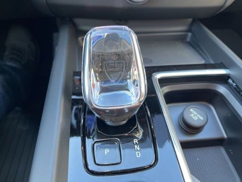 New 2026 Volvo XC60 B5 Plus w/ Climate Package image 34