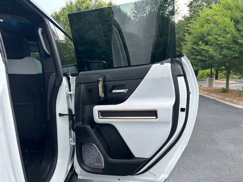 Used 2025 GMC Hummer EV 2X w/ LPO, Dark Essentials Package AWD/4WD image 66