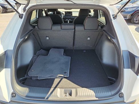 Certified 2026 Honda HR-V Sport image 28