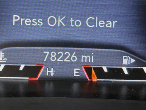 Used 2021 Jeep Cherokee Latitude Lux w/ Comfort/Convenience Group FWD image 25