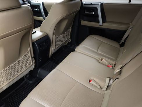 Used 2019 Toyota 4Runner Limited AWD/4WD image 30