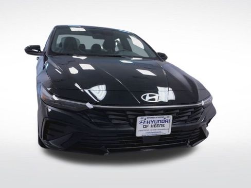 New 2026 Hyundai Elantra SEL Sport Premium FWD image 14