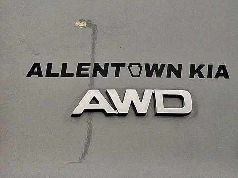 Certified 2022 Kia Sorento SX image 34