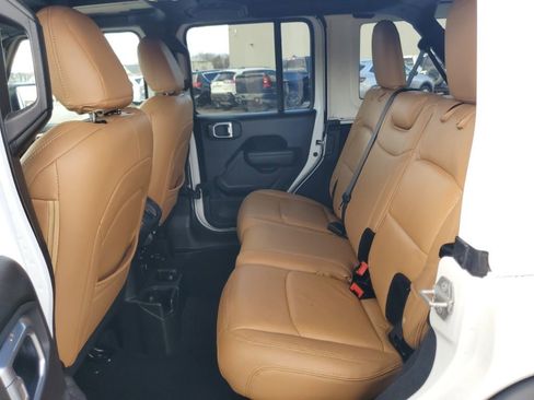 Used 2022 Jeep Wrangler Unlimited Sport w/ Sun And Sound Package image 29