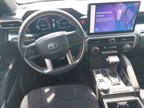 Used 2024 Toyota Tacoma TRD Sport AWD/4WD image 16