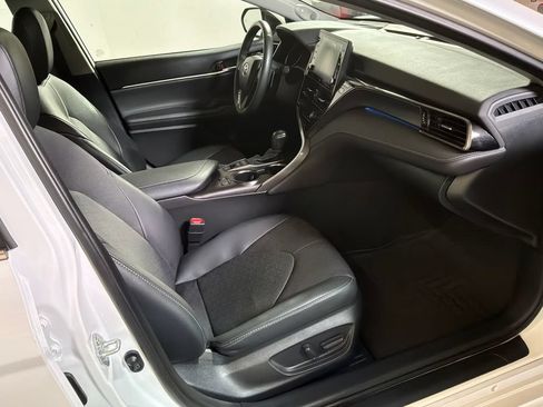 Used 2024 Toyota Camry XSE w/ Navigation Package FWD image 18