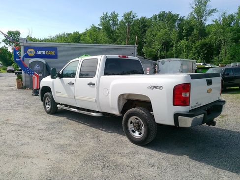 Used 2010 Chevrolet Silverado 2500 LT AWD/4WD image 16