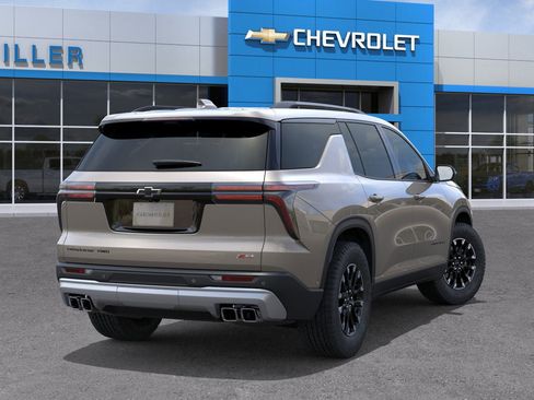 New 2026 Chevrolet Traverse Z71 image 4