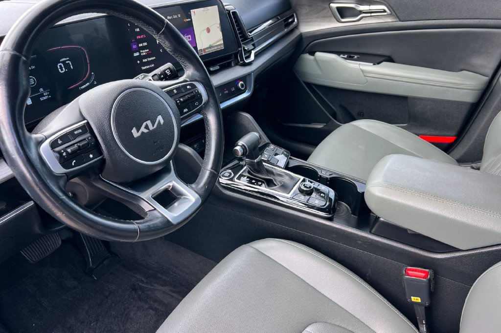 Used 2023 Kia Sportage X-Line w/ X-Line Premium Package AWD/4WD image 13