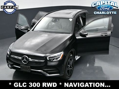 Used 2022 Mercedes-Benz GLC 300 GLC 300 w/ AMG Line image 38