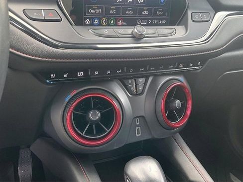 Used 2022 Chevrolet Blazer RS w/ Enhanced Convenience Package image 33