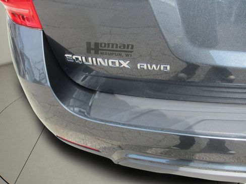 Used 2017 Chevrolet Equinox LT w/ Convenience Package image 16