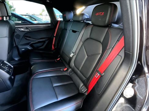 Used 2021 Porsche Macan GTS image 20