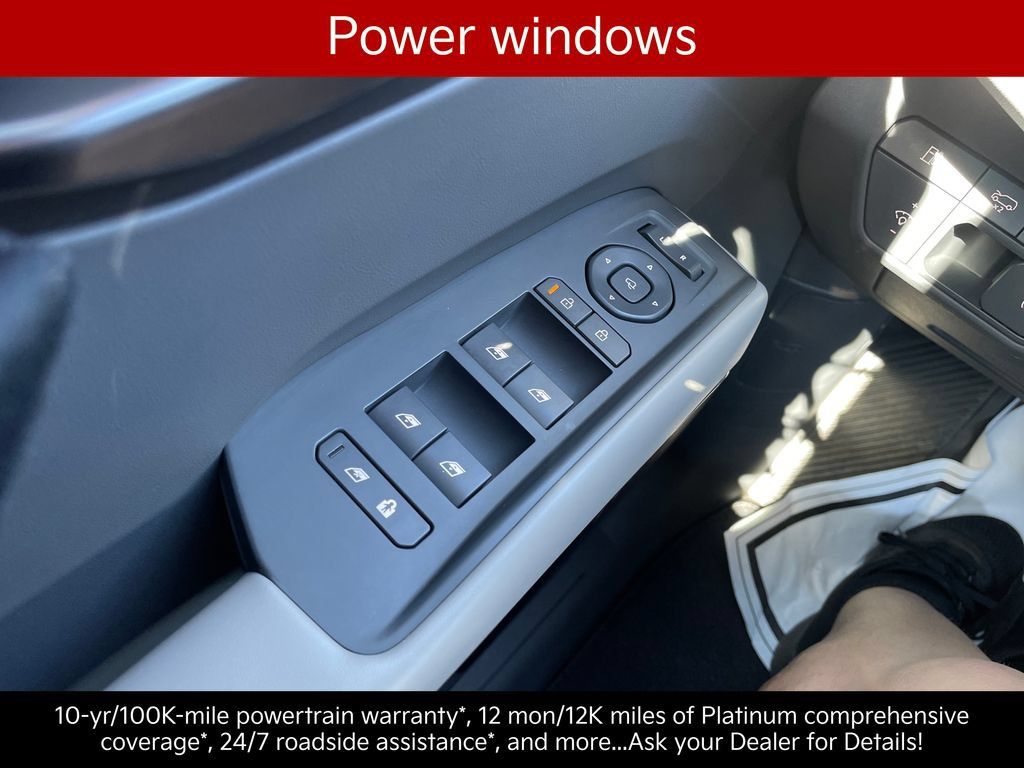 Certified 2024 Kia EV9 Wind AWD/4WD image 24